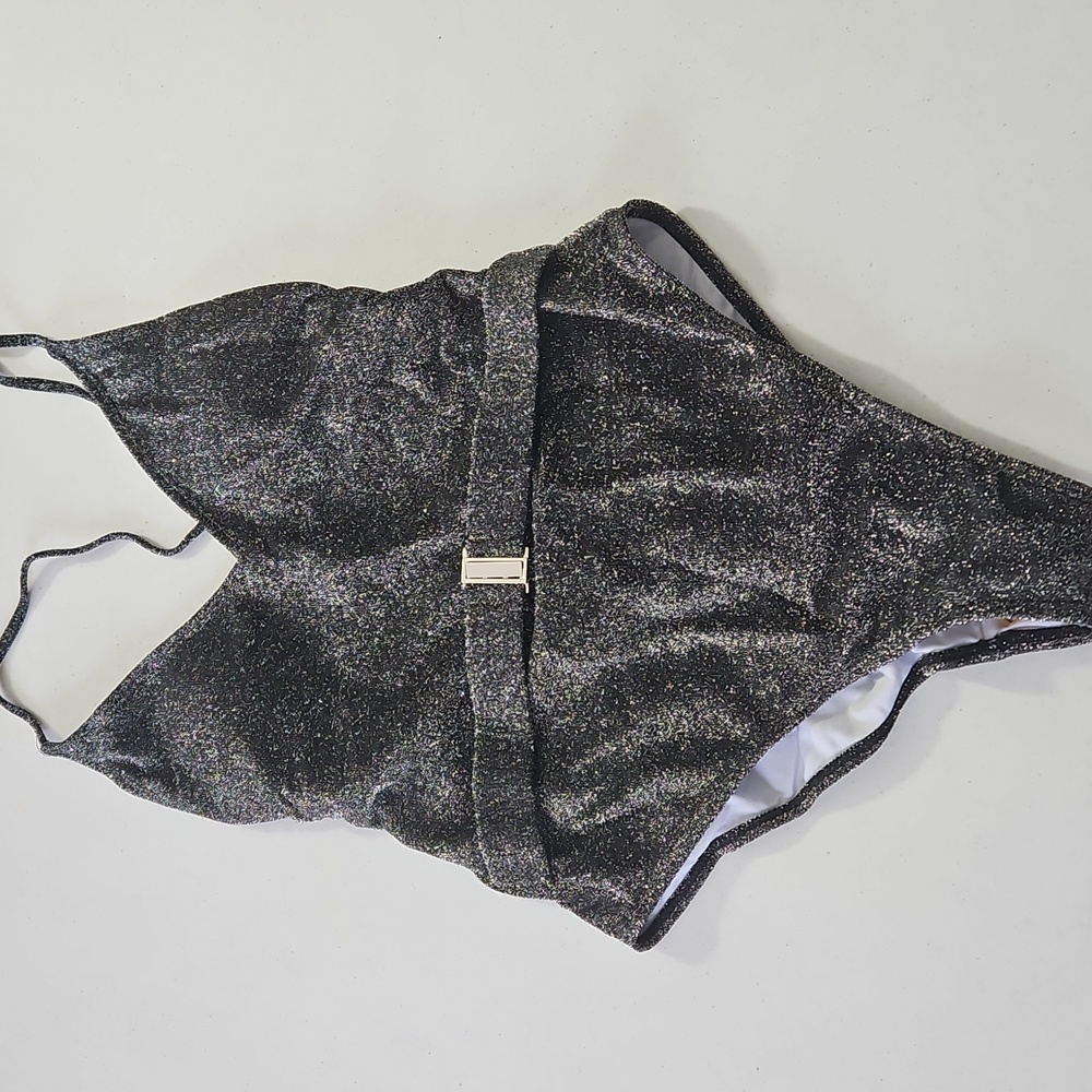 Bathing suit one piece